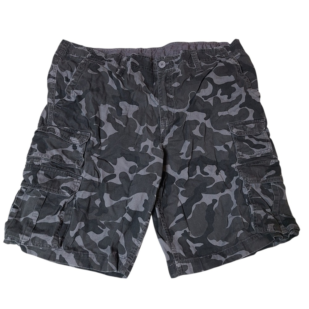 Faded Glory Size 44 Camo Cargo Shorts Black Gray Snap Button Pockets Utility